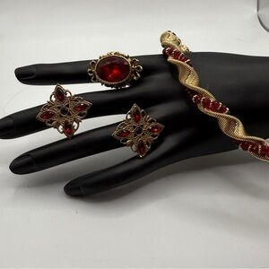 Vintage Elegant Red and Gold Jewelry Set